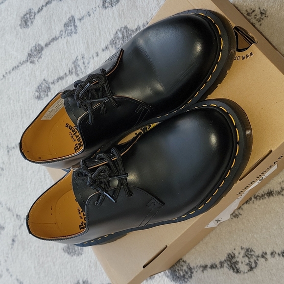 Dr. Martens 1461 - Picture 2 of 3